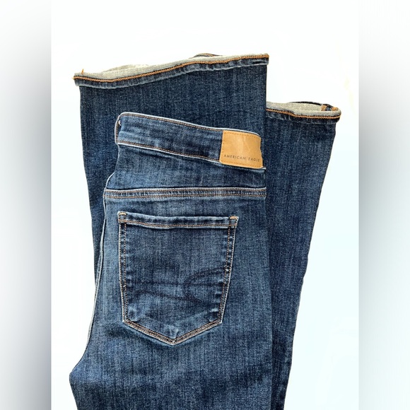 American Eagle High Rise Boot cut Jeans - Picture 2 of 3